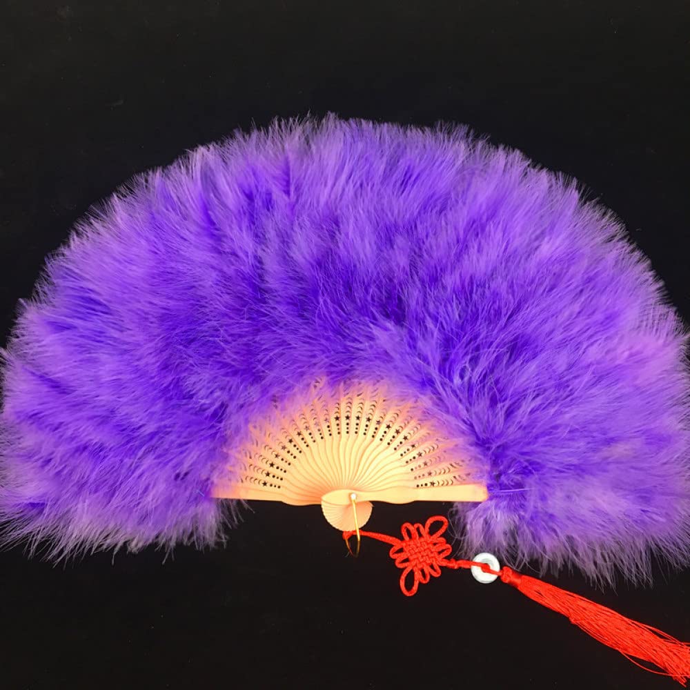Abanico de plumas para aliviar el calor en fiestas sin perder el estilo estético y elegante