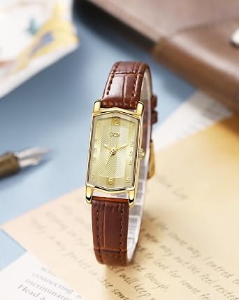 Women's Gold Watches Rectangular Analogue Quartz Wrist Watch Women Luxury Small Golden Watches for Women with Leather Strap