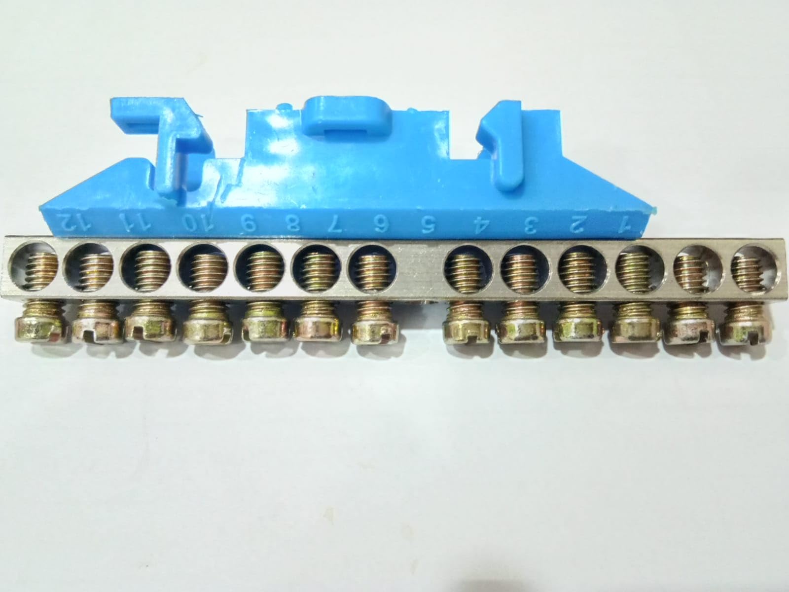 STERLECT 13WAY Neutral Link with PVC Base, 13Screw Terminal Brass Made, NEUTRAL LINK Size:- 5.75, 7.65, 93.20mm, Total Size:25.0, 26.8, 93.20 Pack of 1 (B0CMP426FP) Amazon Price History, Amazon Price Tracker