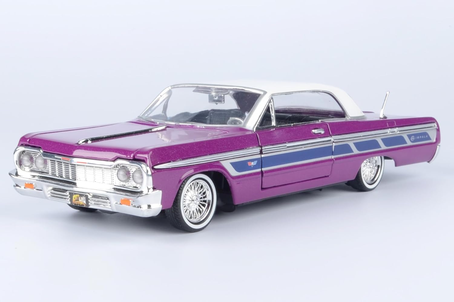 Motormax Get Low Series 1964 Impala Hard Top Lowrider 1:24 Diecast Model Purple with White Top 79021