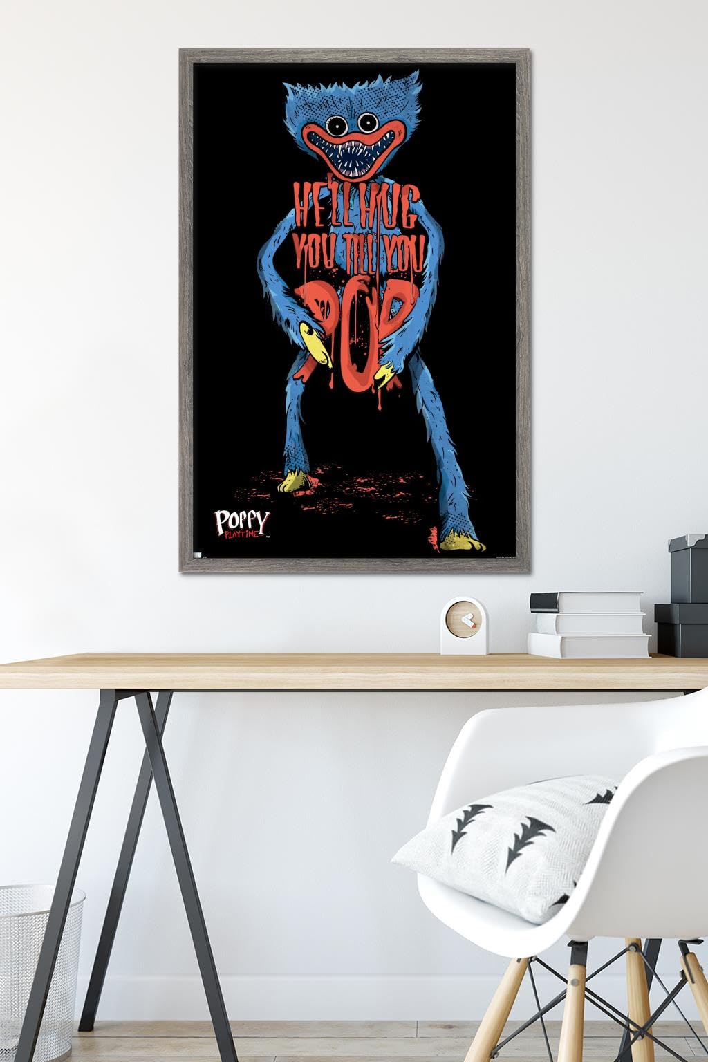 Amazon.com: Poppy Playtime - Huggy Wuggy Hug Wall Poster, 34L