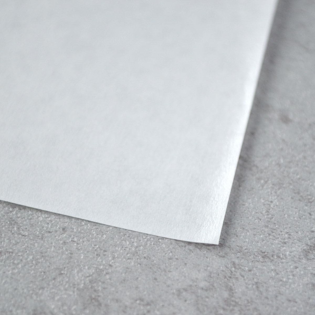 Bee Paper 4-in-1 Palette Pad, 16-Inch by 20-Inch