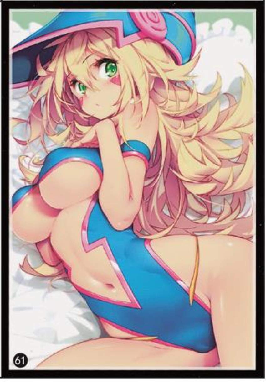Amazon.com: (100) YuGiOh Standard Size Sleeves Dark Magician Girl Card  Sleeves 100 Pieces #61 : Toys & Games