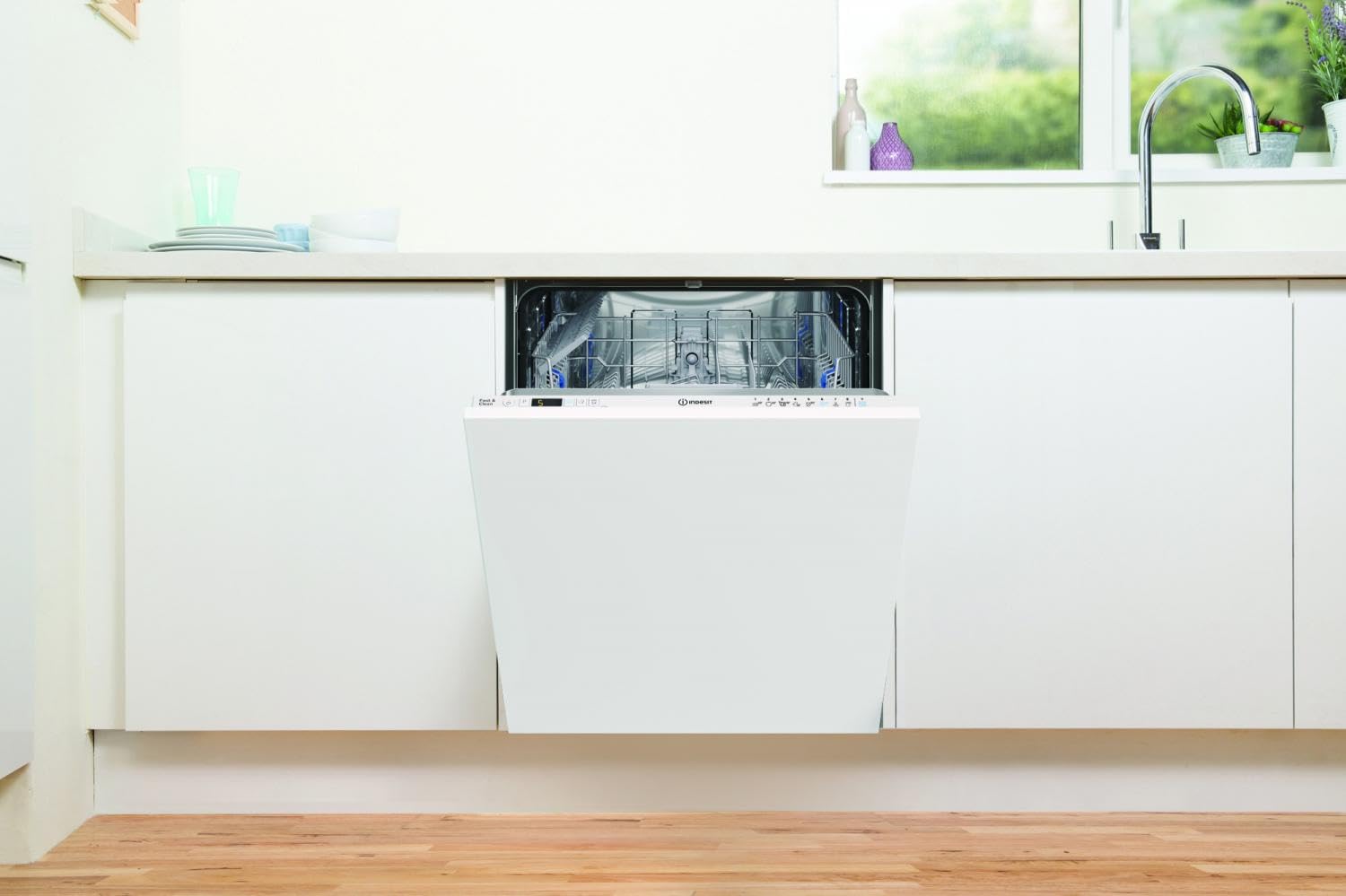IN2IFC14BN6 - Lavastoviglie da Incasso 60 cm 14 Coperti a Scomparsa Totale Classe Energetica C
