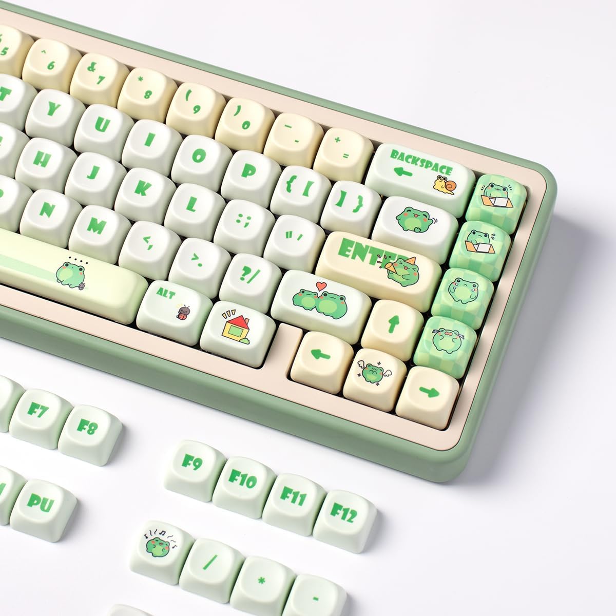 Sumgsn PBT Keycaps, Moa Profile Keycap, Cute Round Kawaii Keyboard Keycap, 141 Keys Matcha Green Frog Keycaps, Dye-Sublimation Keycap Set for Mechanical Keyboard 60% 75% 100%