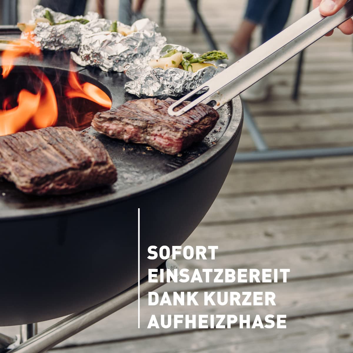 höfats - BOWL 57 Plancha - emaillierte Grillplatte aus Gusseisen - Für Grillgut jeder Größe geeignet - Halbring, Feuerplatte, Grillring, Feuerring als Zubehör für alle BOWL Feuerschalen