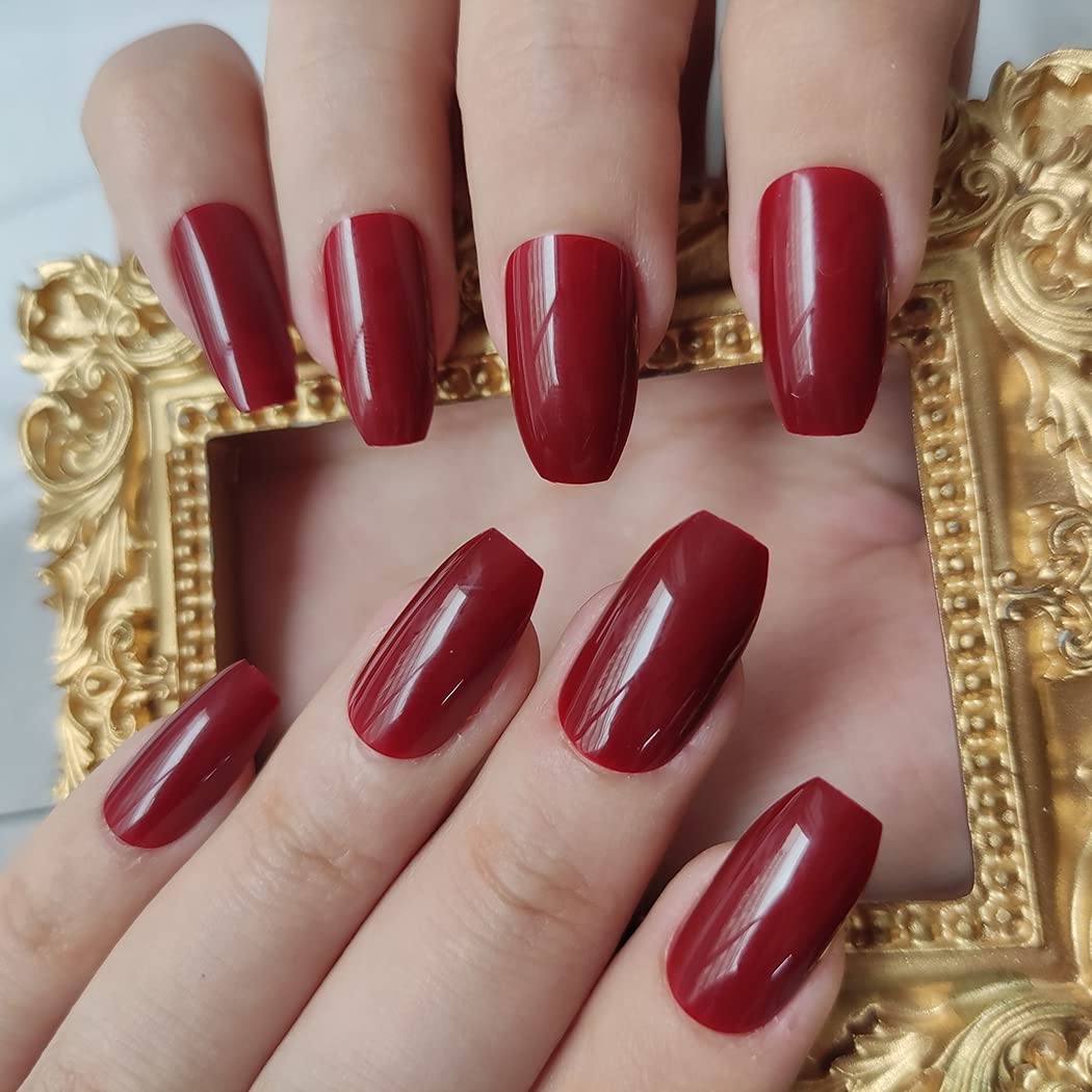 Amazon Com Aularso Coffin Press On Nails Red Long Fake Nails Glossy False Nails Acrylic Full Cover Nails Clip On Nails Tips Ballerina Faux Nails Party Stick On Nails For Women And