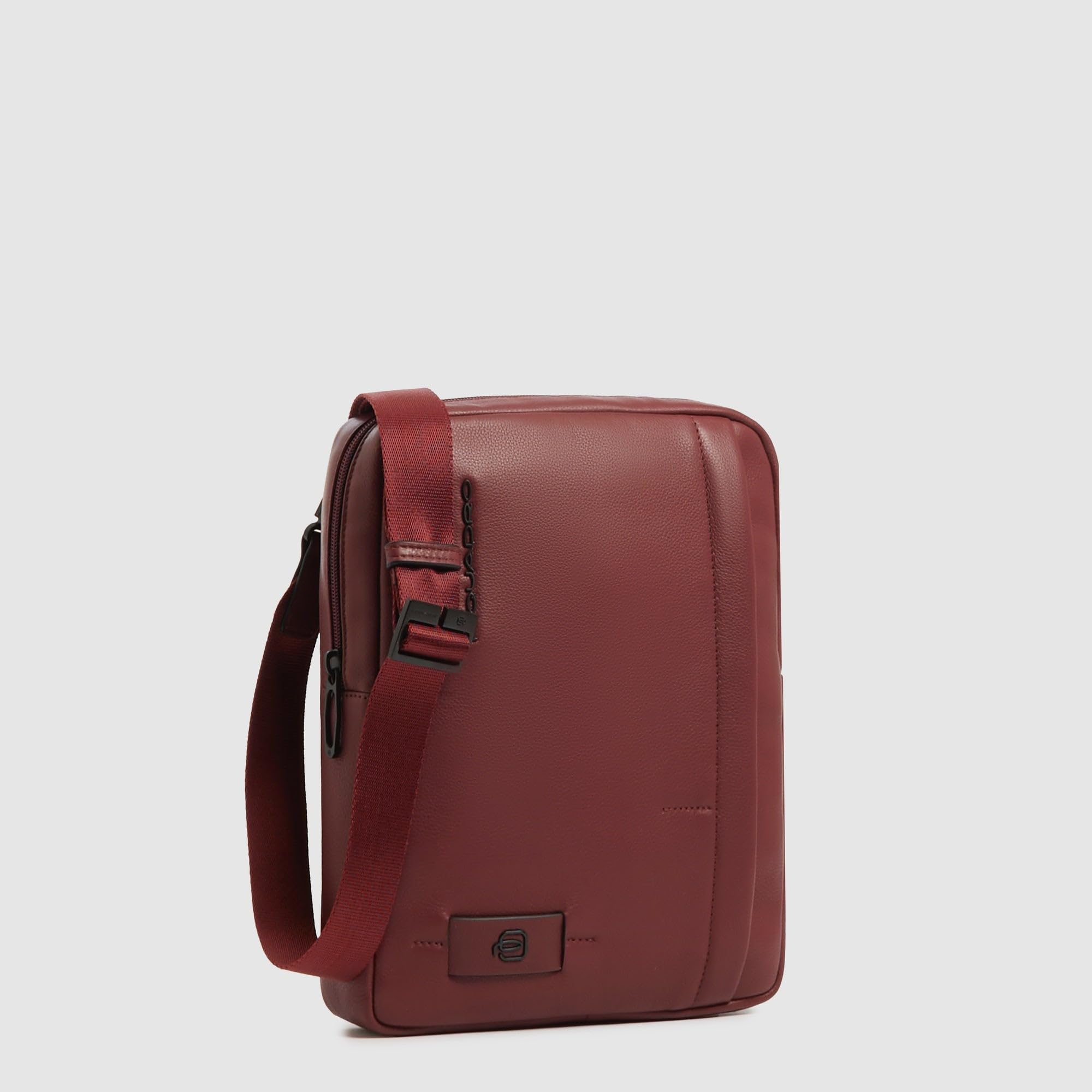 PIQUADRO – Borsello - In Pelle – Compatto ed Elegante - Uomo