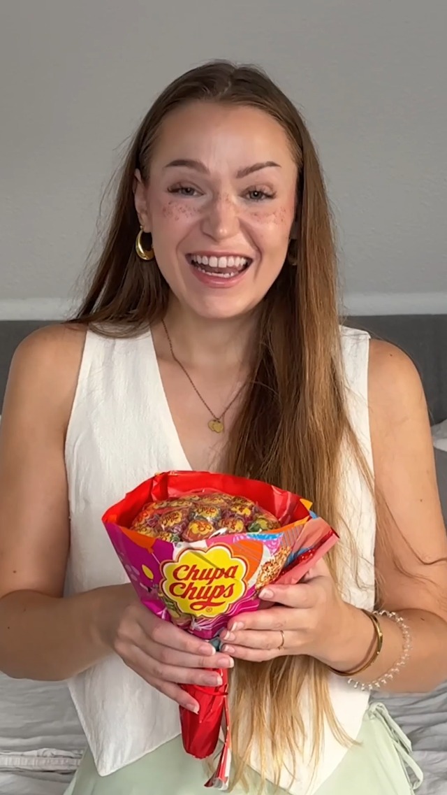 Amazon.com : Chupa Chups Flower Lollipop Bouquet, Assorted Fruit