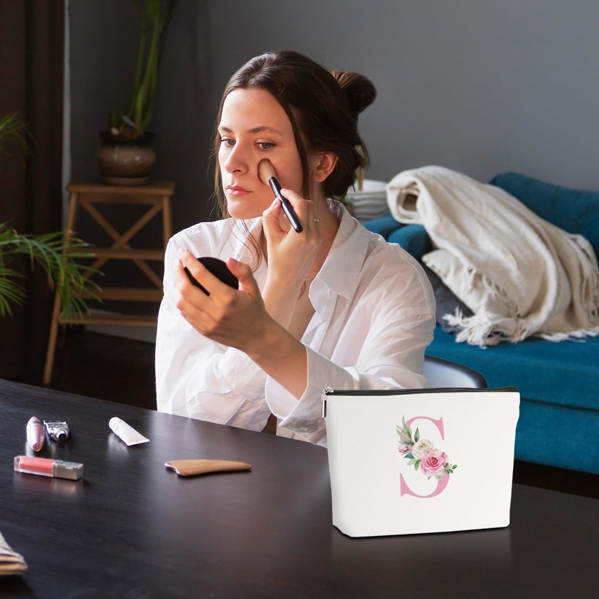 Pink Monogram Makeup Bag, Initial S, Cosmetic Bag Personalized Travel Organizer Bags Makeup Pouch, Monogrammed Gifts for Women Girls Friend Sisters Employee Bridesmaid Wedding Bridal Shower Gifts - Image 5