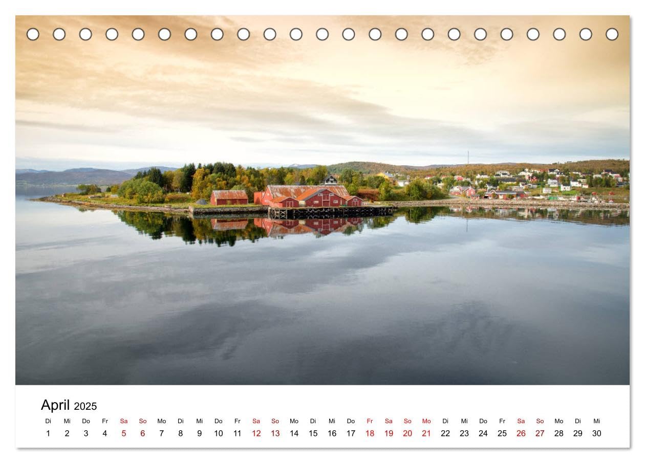 Hurtigruten - Bezaubernde Schönheit der norwegischen Küste (Tischkalender 2025 DIN A5 quer), CALVENDO Monatskalender: Eine Schiffsreise entlang der Küste Norwegens. (CALVENDO Orte)