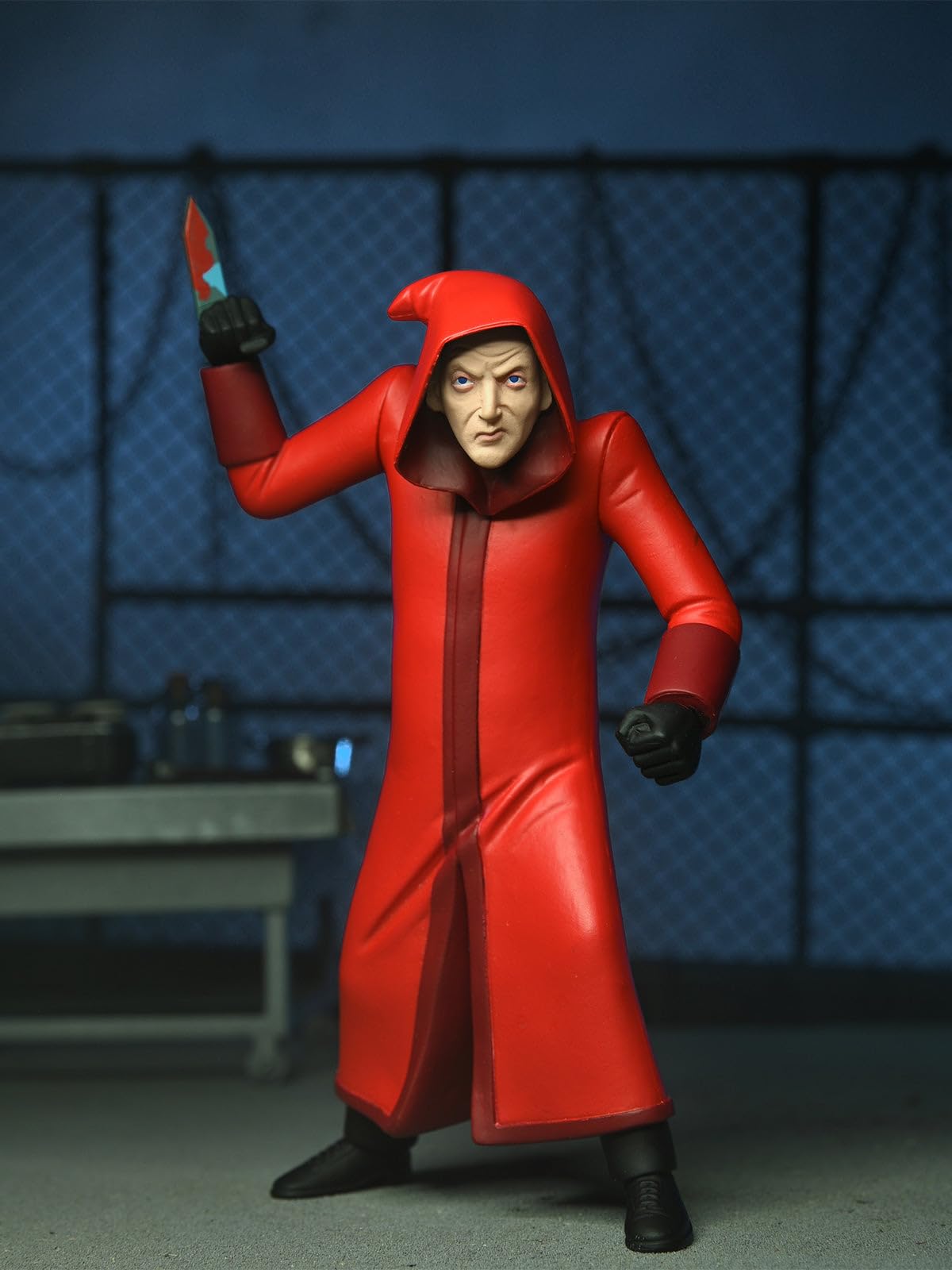 Amazon.com: NECA Jigsaw Killer Red Robe Scale Action Fig. 15cm Saw