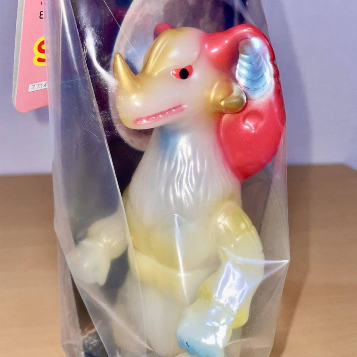 L*0様 ヤモマーク ウルトラマン 乳白色 ソフビ 未開封 L*0様