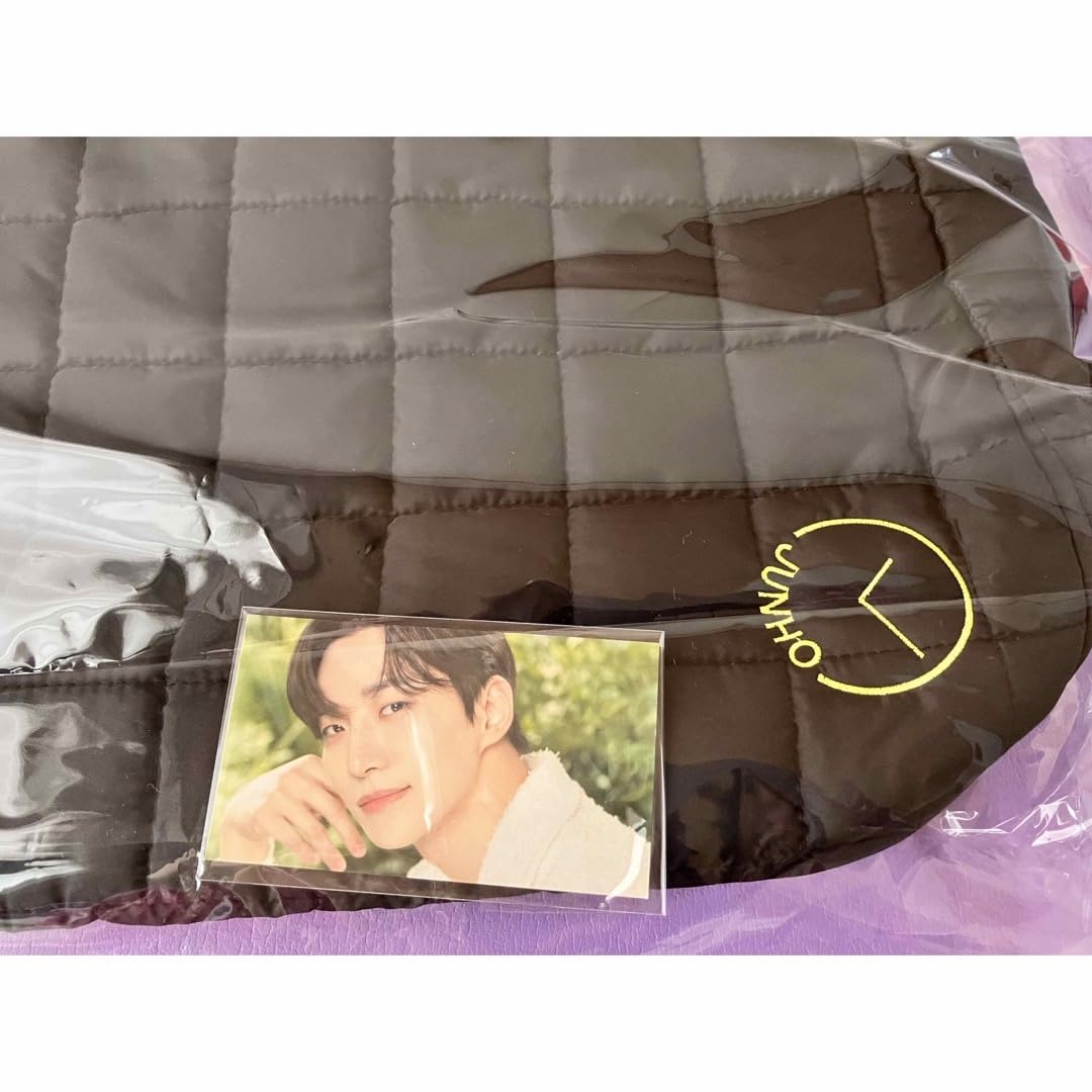 Amazon.co.jp: 2PM トート バッグ ジュノ JUNHO : おもちゃ