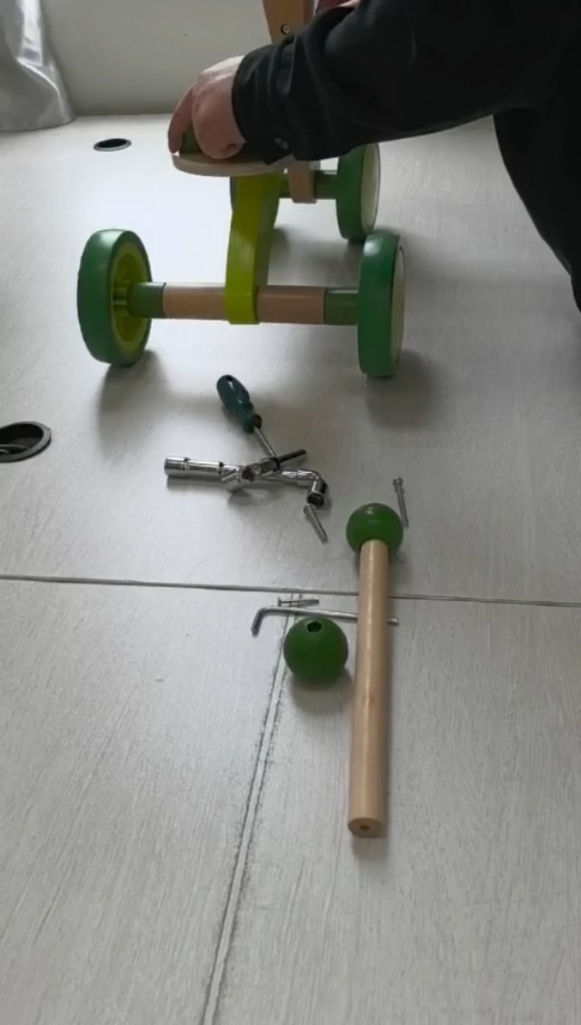 Amazon.com: Hape Scoot Around Ride On Wood Bike | Award Winning