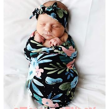 baby swaddle stretch