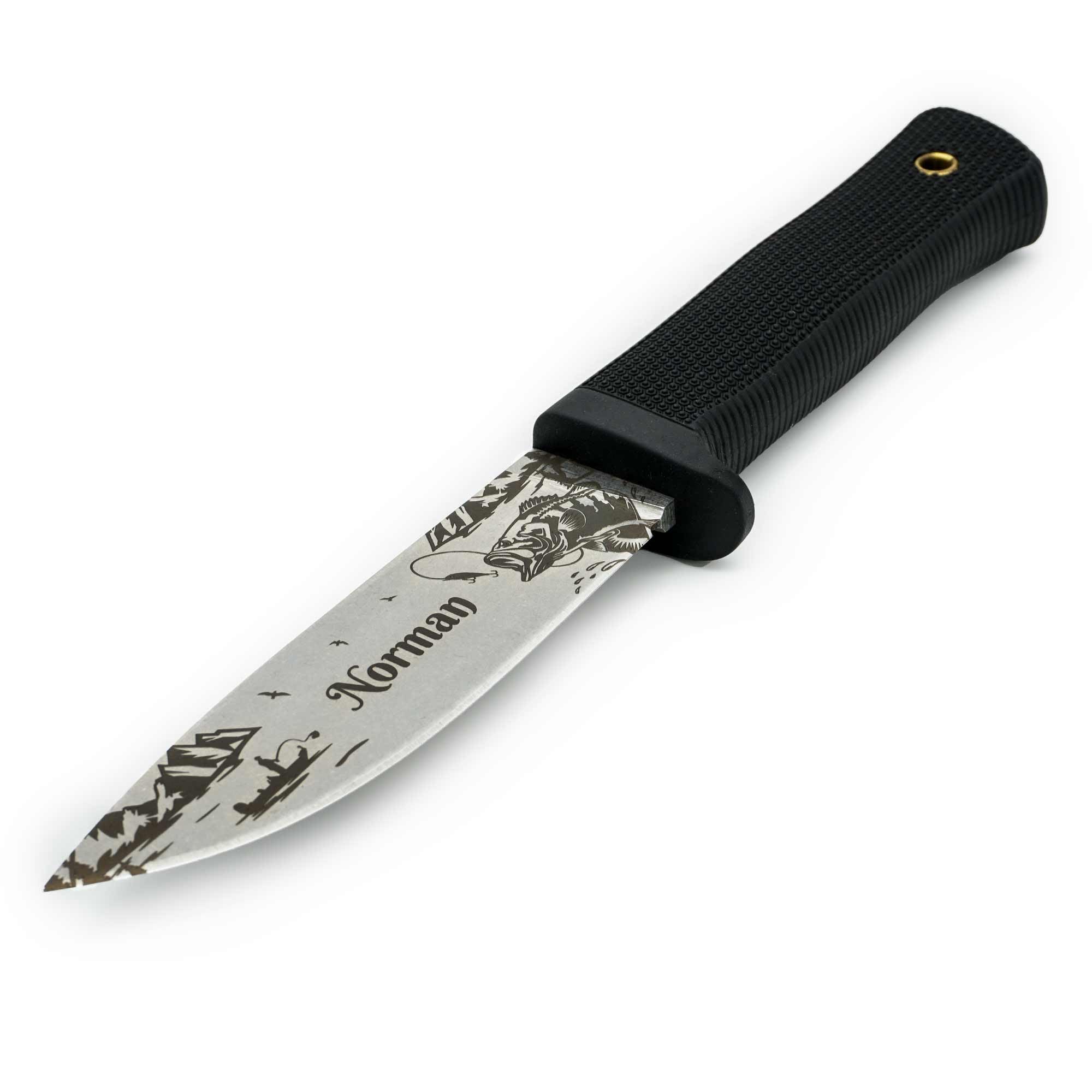 Angelmesser mit Gravur & Name – Geschenk für Angler & Männer – Personalisiertes Messer mit Stonewash-Klinge zum Geburtstag, Vatertag oder Weihnachten (Stonewash - mit Ständer)