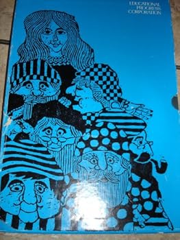 Paperback Snow White Book
