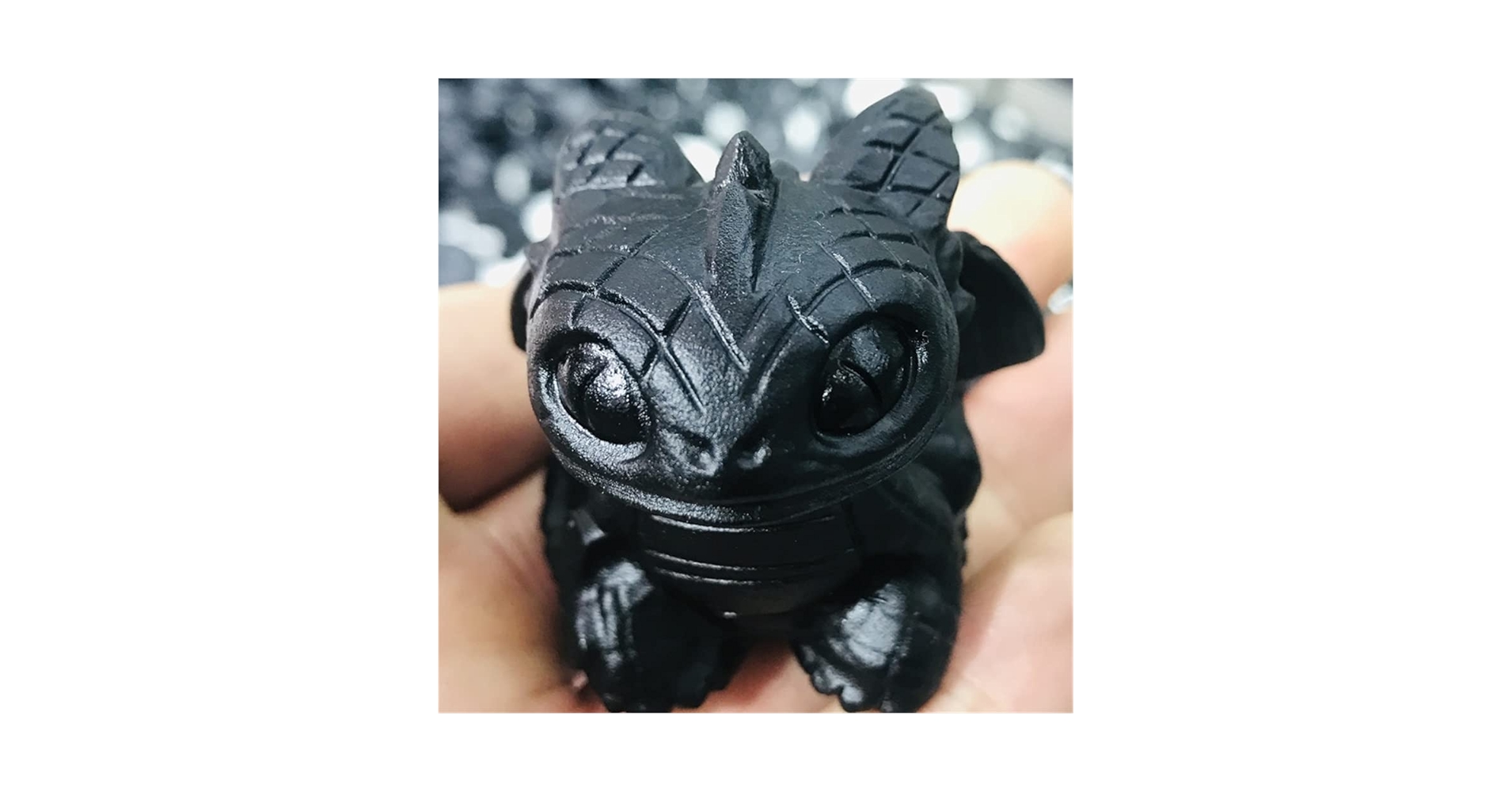 黒曜石の置物 - 自然な模様 Amazon.co.jp: 自家製の装飾のための自然な石の手彫りのPi Xiu黒