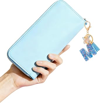CHUQING Keyring Letter Girl Keyring with Initial Letter Keychain with Butterfly for Women
