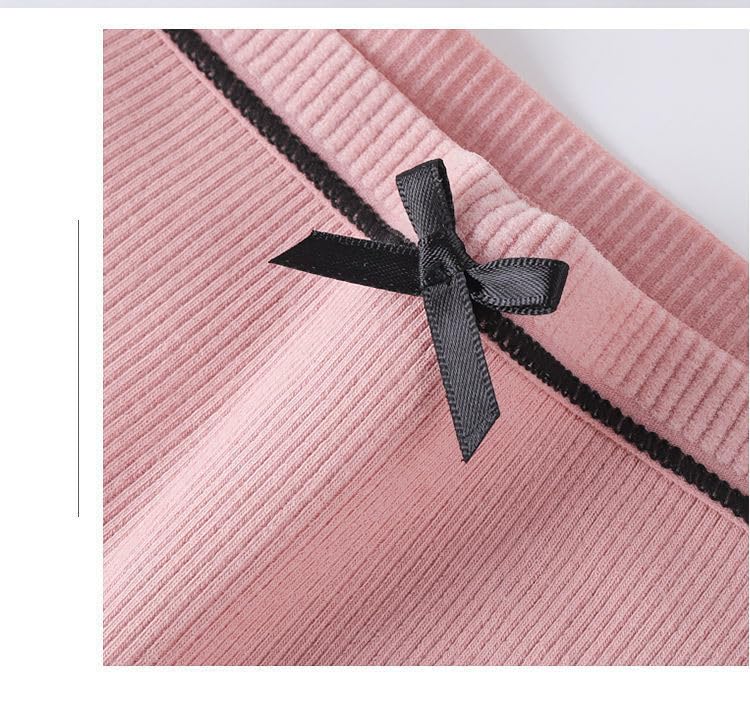 Image of ( Multicolour Seamless Panties for Women Super Combed Cotton Hipster Printed Panties No Show Mid Waist Briefs Hipster Underwear for Women Ice Silk Invisible Seamless Panties