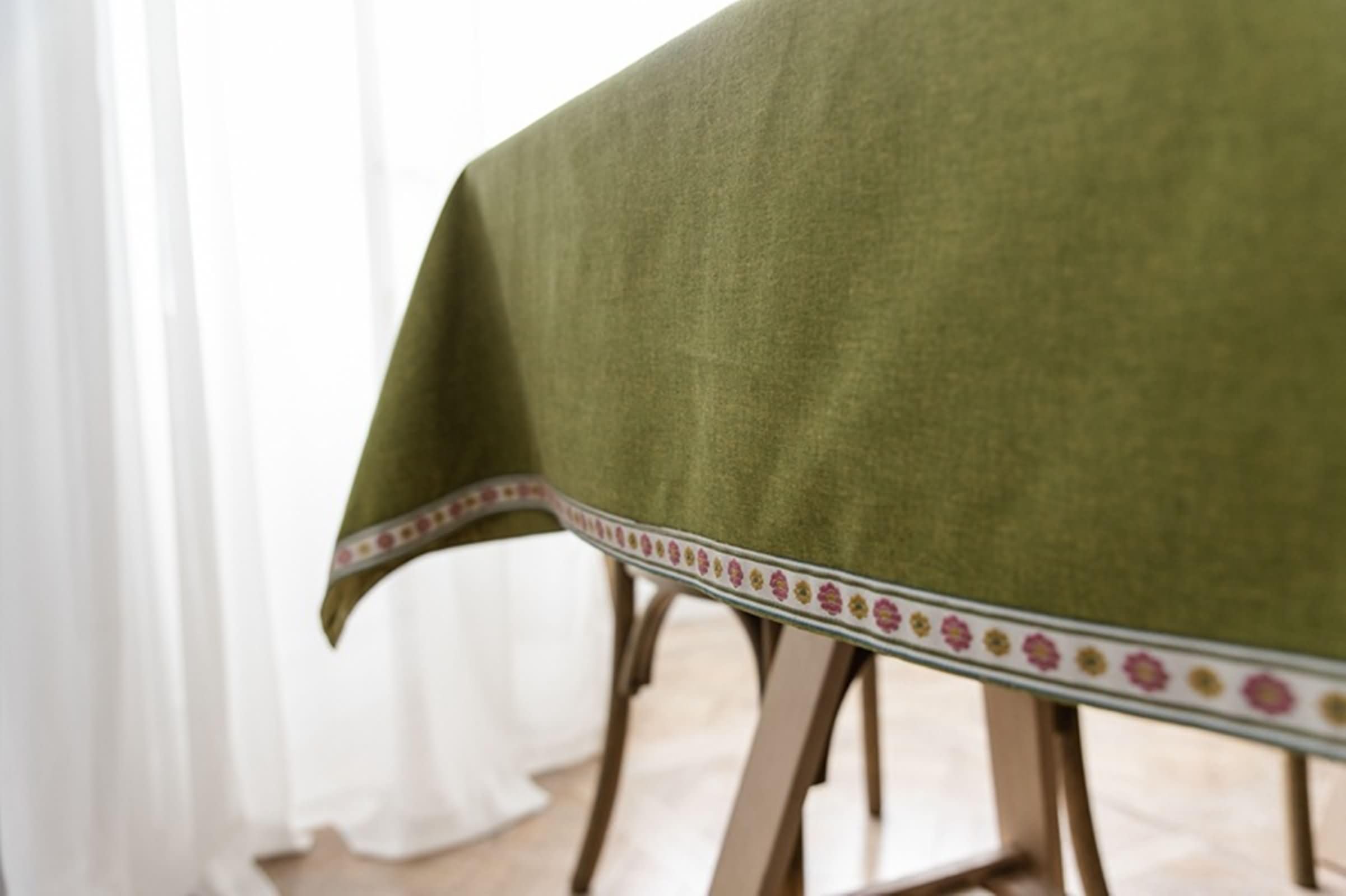 Mantel Lavable Rectangular Verde Mesa, Color Sólido, de Poliéster Fácil de Limpiar, 140 x 220 cm, Mantel para Mesa de Centro