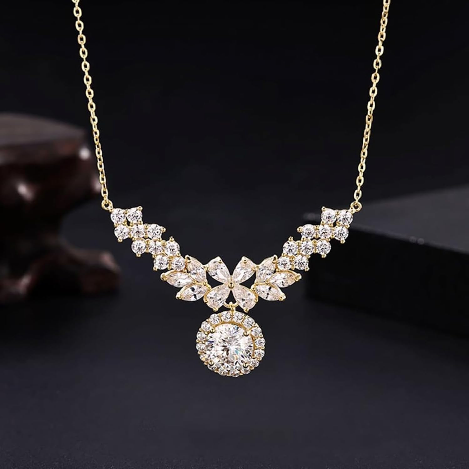 14K Gold D-color Round Cut Diamond Collarbone Necklace for Women, Ideal Gift for Your Beloved Wife, Choice for Special Occasions or Romantic Evenings Out,15.35+1.57" Chain - Image 5