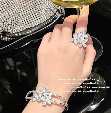 Kokoma Three Butterflies Flower Ring for Women Dainty Rhinestone Crystal Butterfly Open Statement Rings Engagement Promise Ring Wedding Band Fashion Jewelry