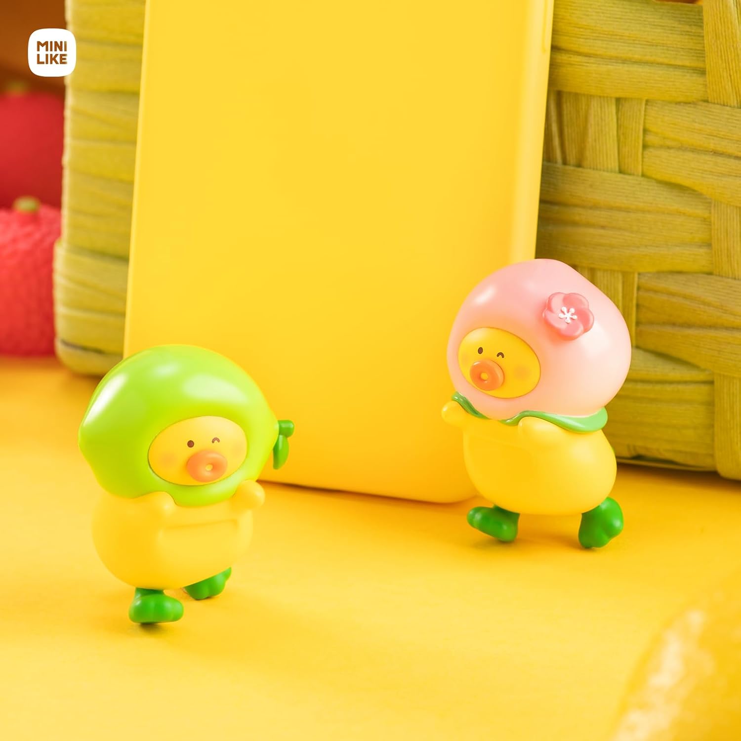 BANA×BANA Blind Box Adhesive Decorative Mini Figures Fruit Series Characters Bean Mystery Toy Vinyl Collectible for Phone Hippers Cup Home Decor Birthday Gifts, Whole Set, 6PCS(Hidden Style)
