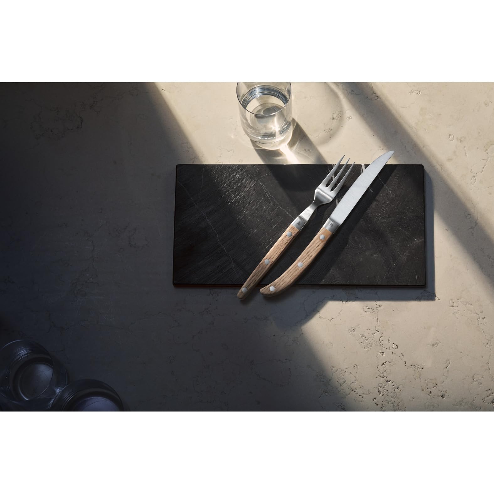 WMF Couverts à steak Ranch 12 pièces, set de couverts pour 6 personnes, set de couteaux à steak avec fourchette, lame en acier forgé spécial, acier inoxydable Cromargan mat, bois de chêne huilé