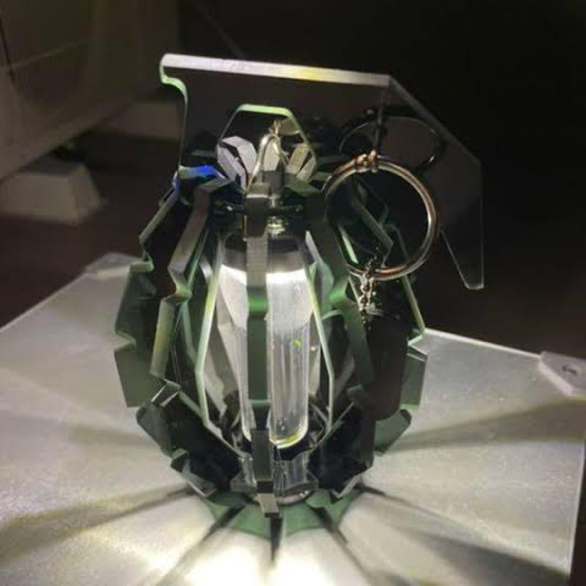 BRUNT ボンボネロ ダークグリーン