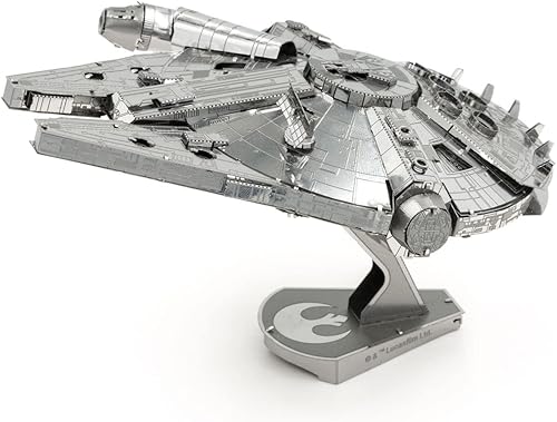 Miniatura 5 de Metal Earth Fascinations Premium Series Star Wars Millennium Falcon 3D Kit de modelo de metal con pinzas