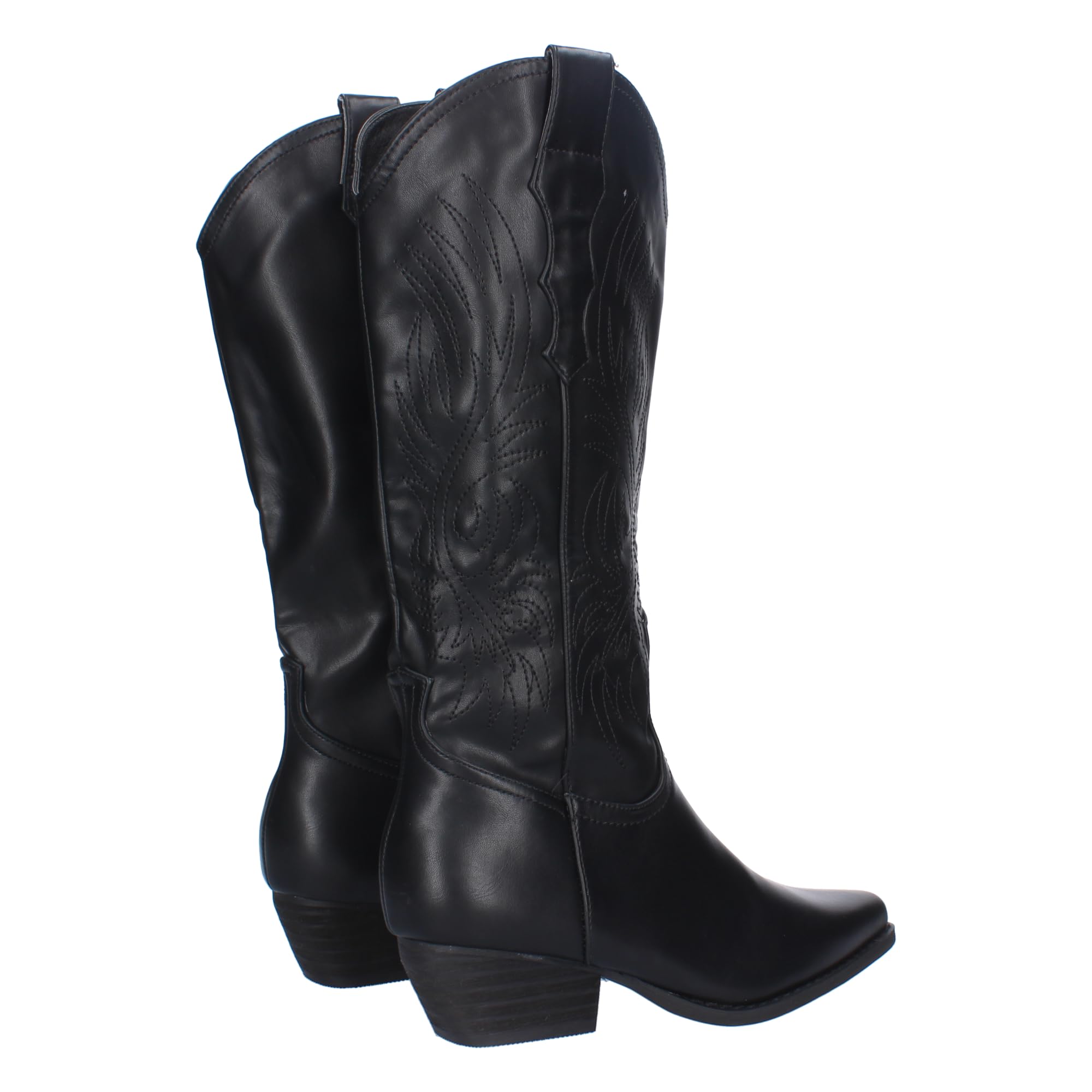 Botin campero con Grabado en la Cana, Tacon cuadrdo bajo, Cierre de Cremallera. Coleccion Otono Invierno 2023