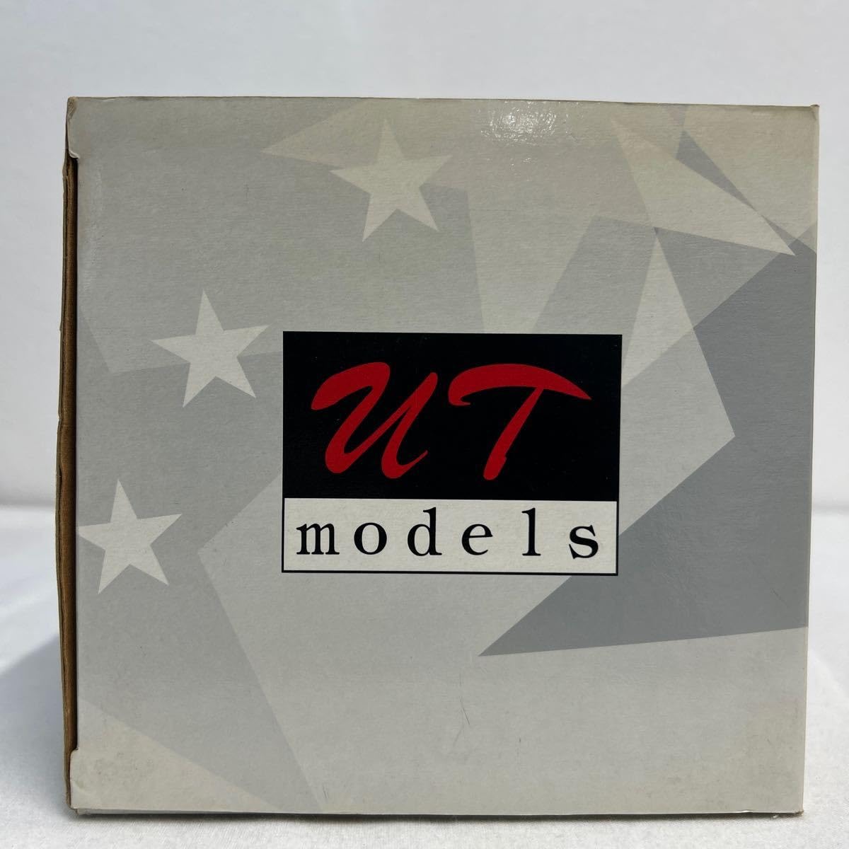Amazon | UT MODELS 1/18 Chevrolet Impala SS 1996 Black シボレー