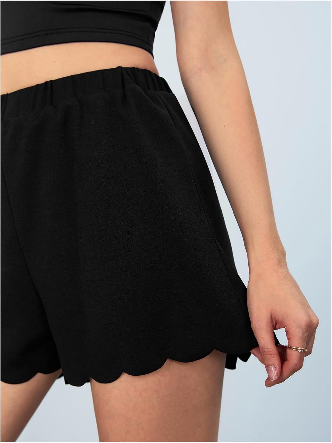 Women's Scallop Trim Elastic High Waisted Shorts Straight Leg Casual Summer Shorts - Image 4