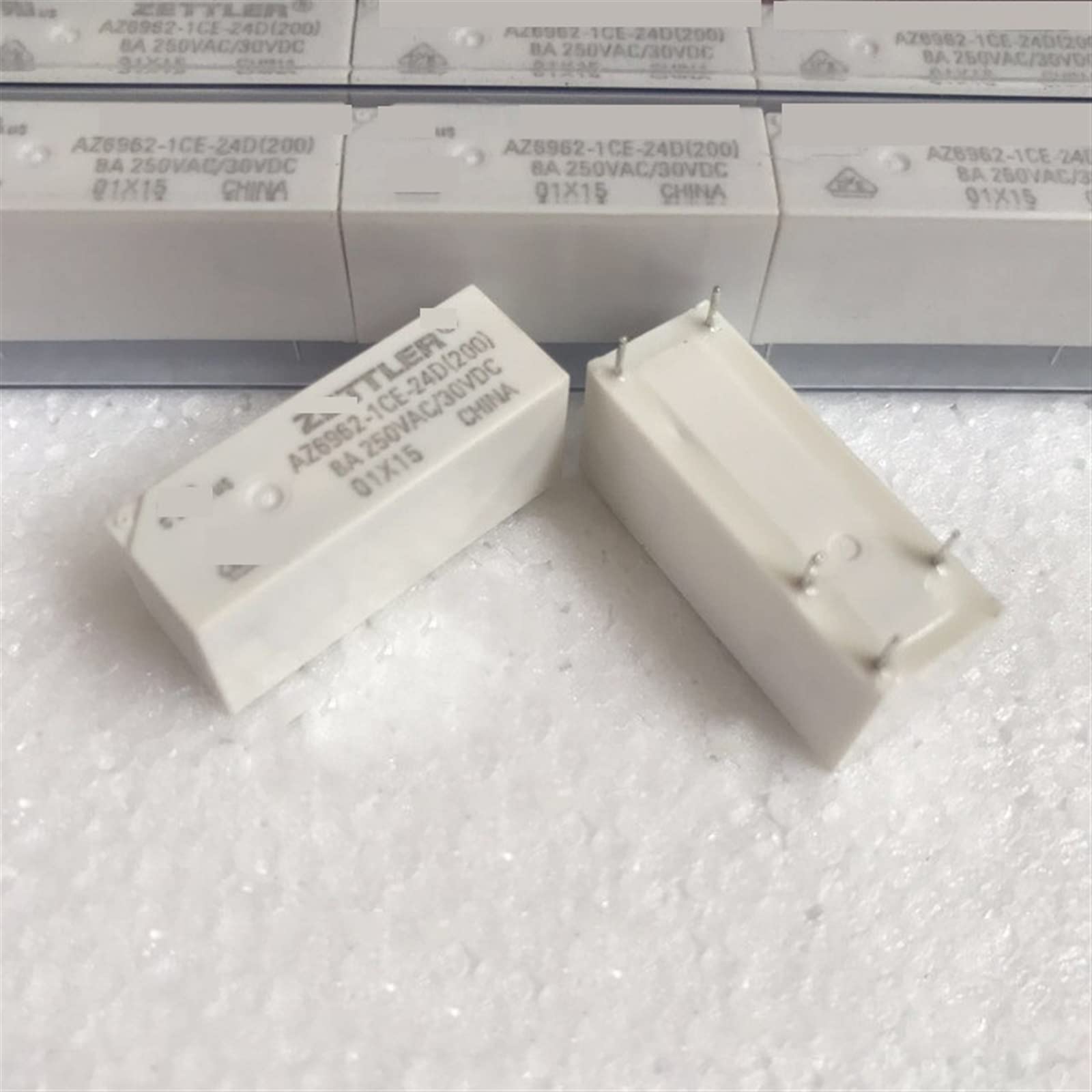 Relais HF118F-024-1ZS1 pour réparer panne AZ6962-1CE-24D commutateur 8A