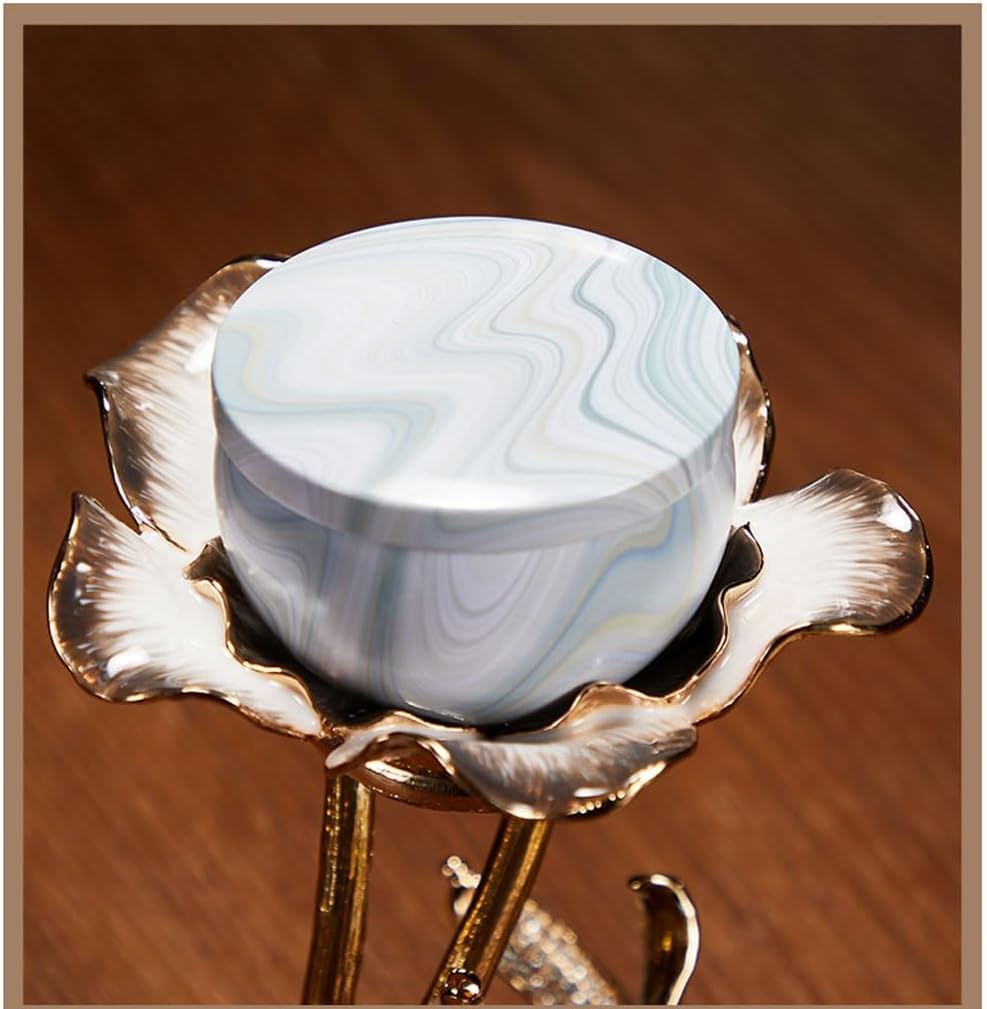 Vintage Candelabra Zinc Alloy Candle Holder Aromatherapy Candle Holder Home Tulip Flower Decorations Table Romantic Candle Holder Candle Stand