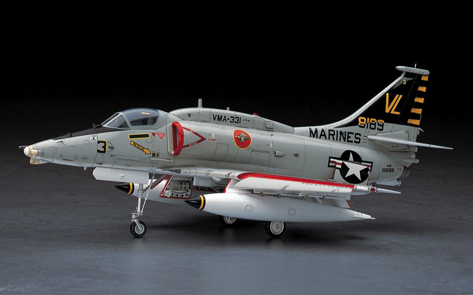 Amazon | ハセガワ 1/48 アメリカ海兵隊 A-4M スカイホーク プラモデル