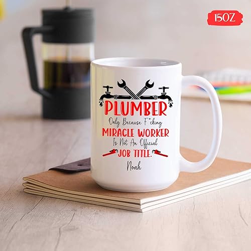 Vista 5 de BigTees Taza de fontanero - Taza de fontanero personalizada - Taza de café de plomería - Taza para fontanero - Regalo de agradecimiento de plomero