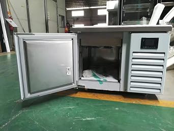 Kolice Commercial Blast Chiller,3 Trays Small Commercial Blast Freezers,lt;-40~37.4F> 4 Modes Shock Frozen, 304 Stainless Steel,Compact Flash Freezer for Bakery,Cafe & Small Restaurant,110V