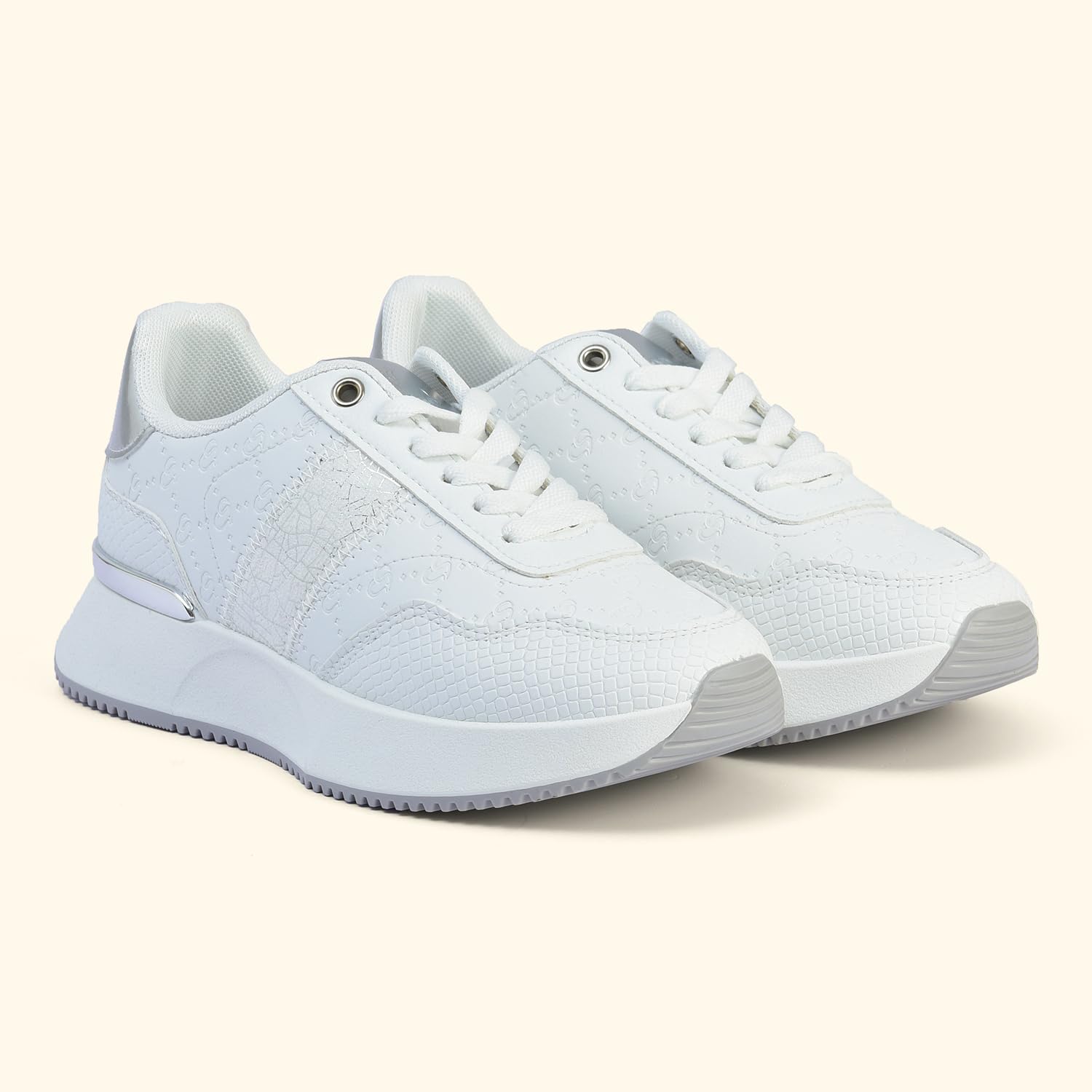 YOHO Tinsel Women’s Trendy Floral Chrome-Finish Sneaker 5 61AwWcWbb3L. SL1500