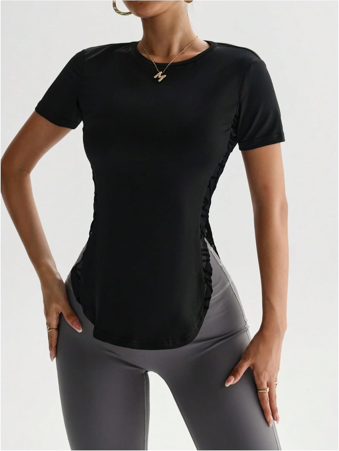 OYOANGLE Women's Workout Tops Short Sleeve Athletic Shirts Mesh Side Slit Workout Gym Yoga T Shirts