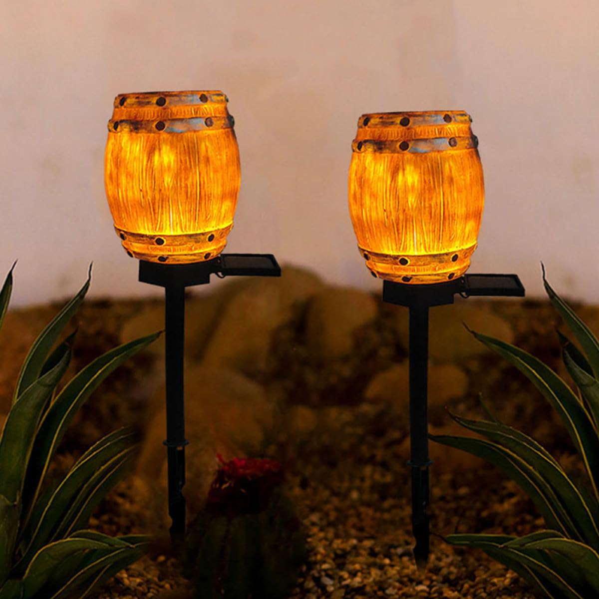 YARNOW Luce Solare da Giardino a Forma di Botte in Resina, Decorativa e Creativa, Senza Fili, per Prato e Patio, Lampada a Energia Solare per Esterni