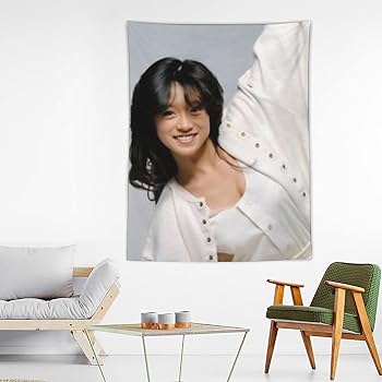 Amazon.co.jp: 中森明菜 写真ポスター タペストリー 印刷 ポスター