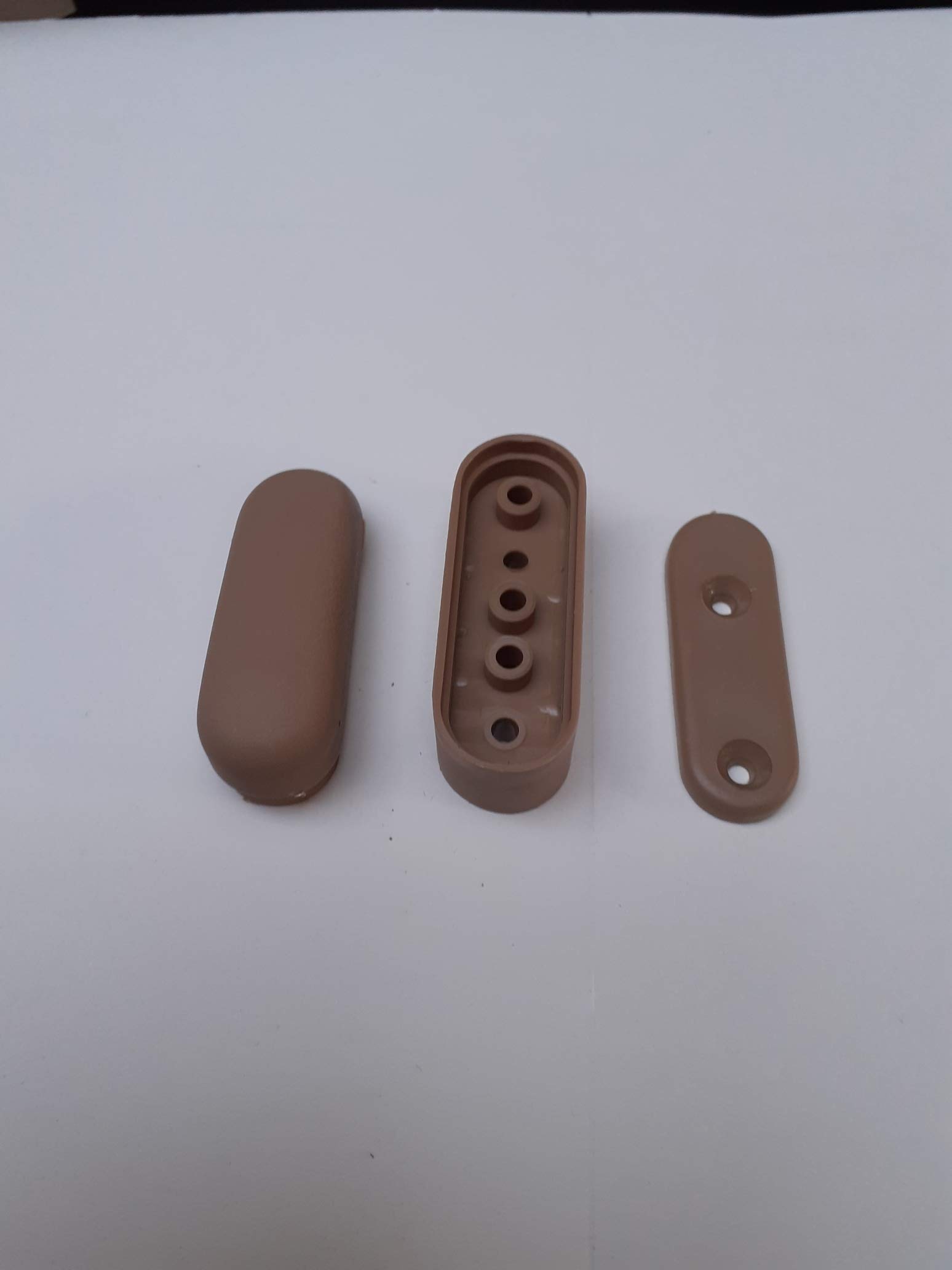 coverandcarry DLS beige turn button and spacer for caravan, motorhome and boat