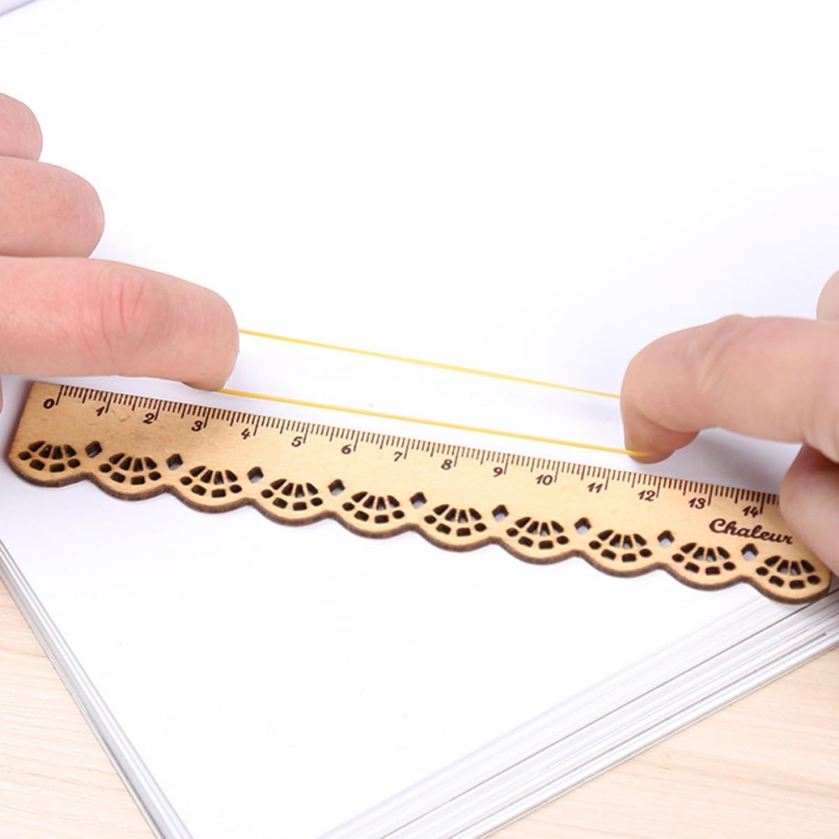 Yellow Rubber Bands, Stretchable round Bundled Rings for Office Use image 4