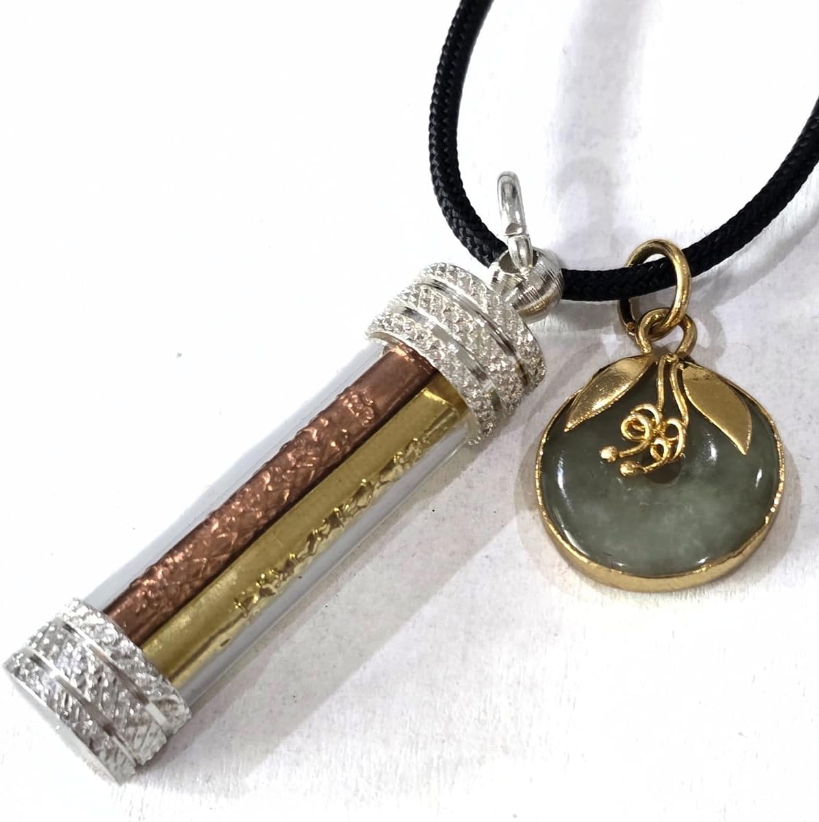 Heavens Tvcz Thai Amulet Buddha Pendants Magic Holy Talisman for Men Women CharmsThree Kings 3 Colors Silver Gold NAT with Jade Donut Yantra Holy Bring Prosperity Luck
