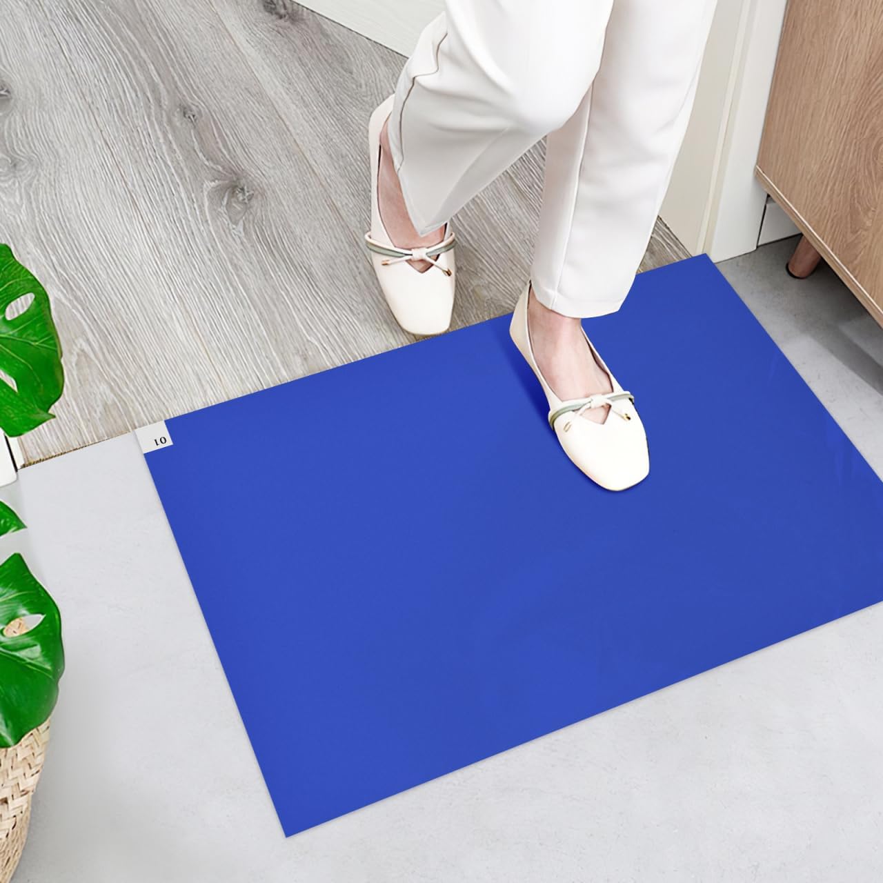 Baluue Sticky Mats for Shoes, 24" x 17.7" Sticky Adhesive Floor Mats 30 Sheets Residue-Free Walk Off Tacky Pads for Cleanroom, Construction, Laboratory, Hospital Dirt Remover