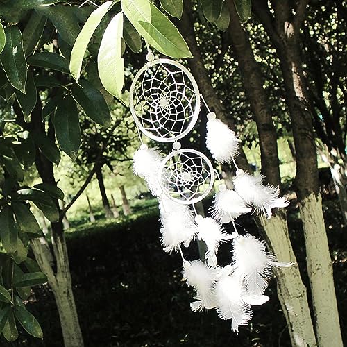 Campanas de viento atrapasueños para decorar un dormitorio zen relajante 3