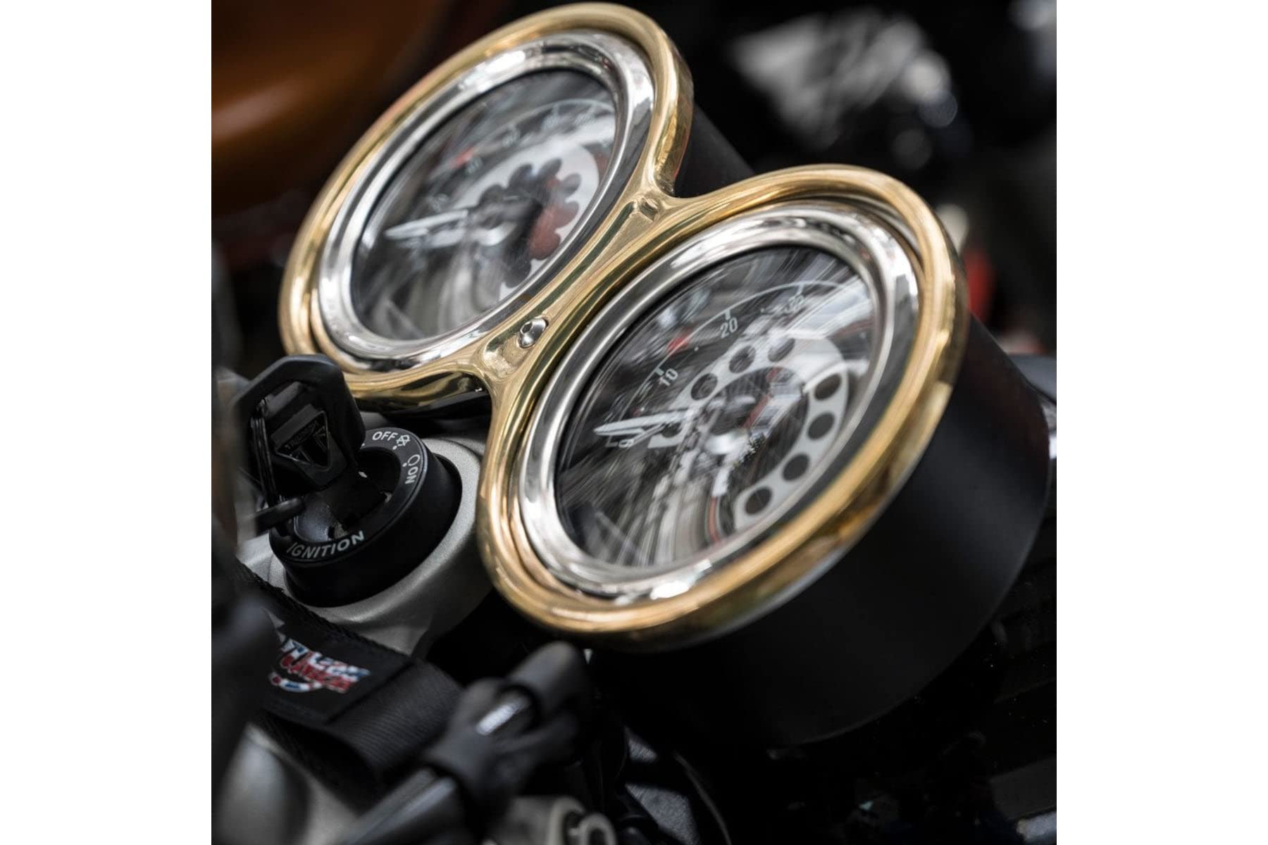 Amazon | モートーン(Motone) メーターカバー SPEED CUFF ブラス T100